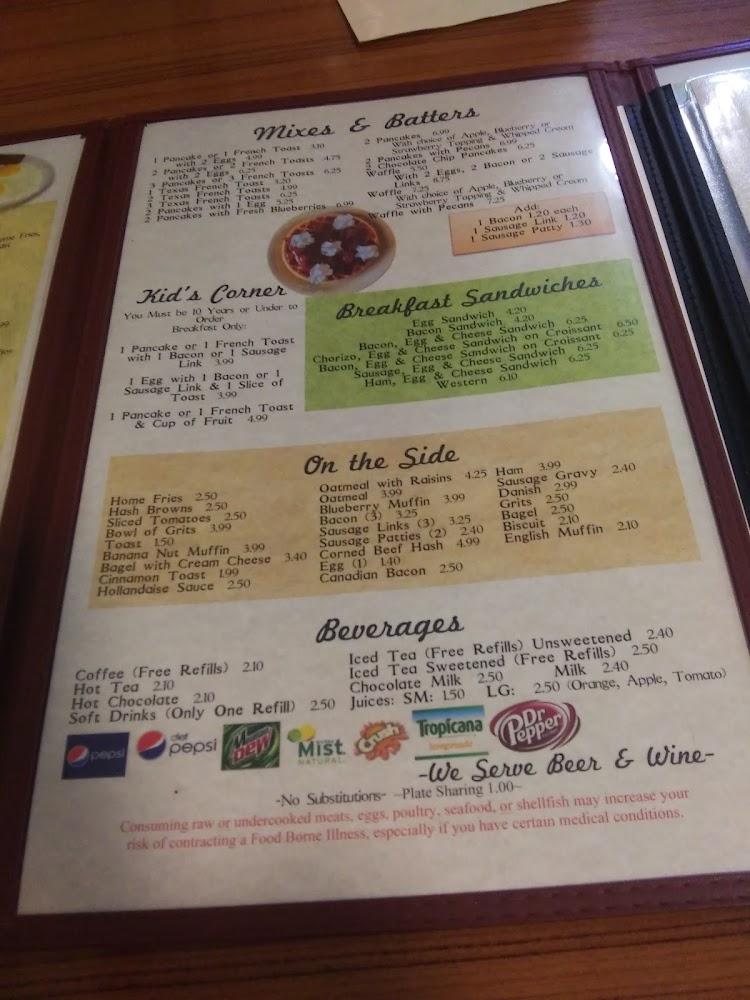 Susie's Too Family Menu image 4